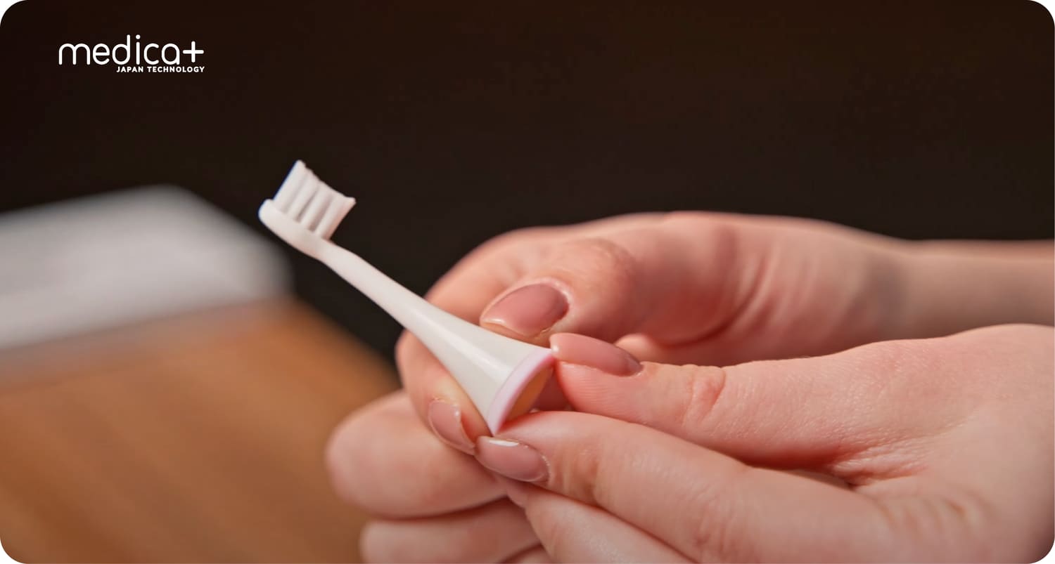 Зубная щетка KidsBrush 7.0