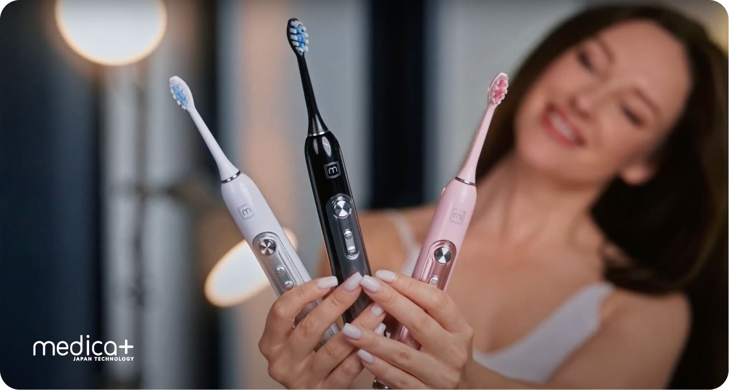Комплектація Medica+ ProBrush 9.0 із дорожнім чохлом