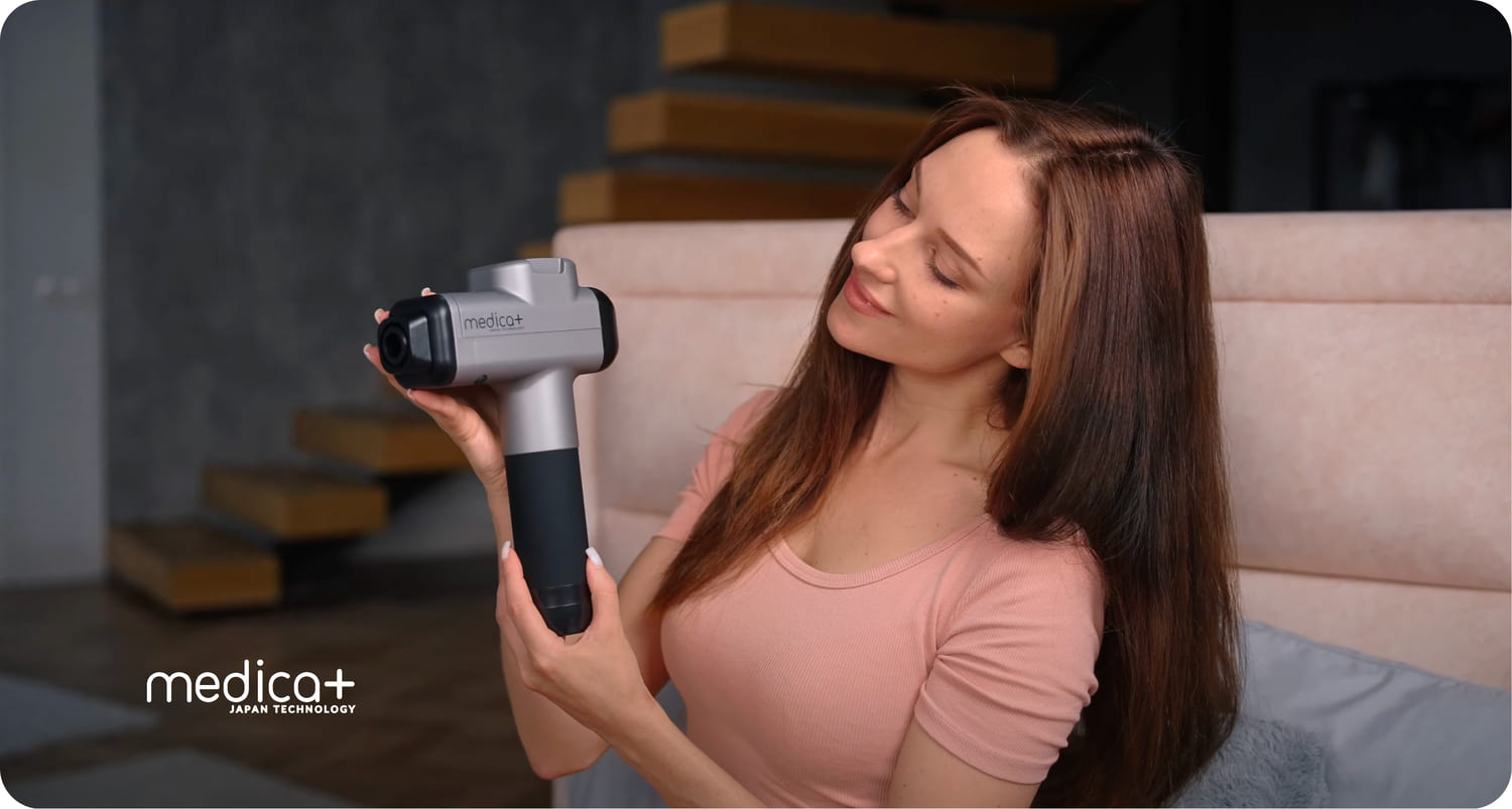 Перкусійний ручний масажер для тіла і м'язів Medica+ MassHand Pro 6.0 
